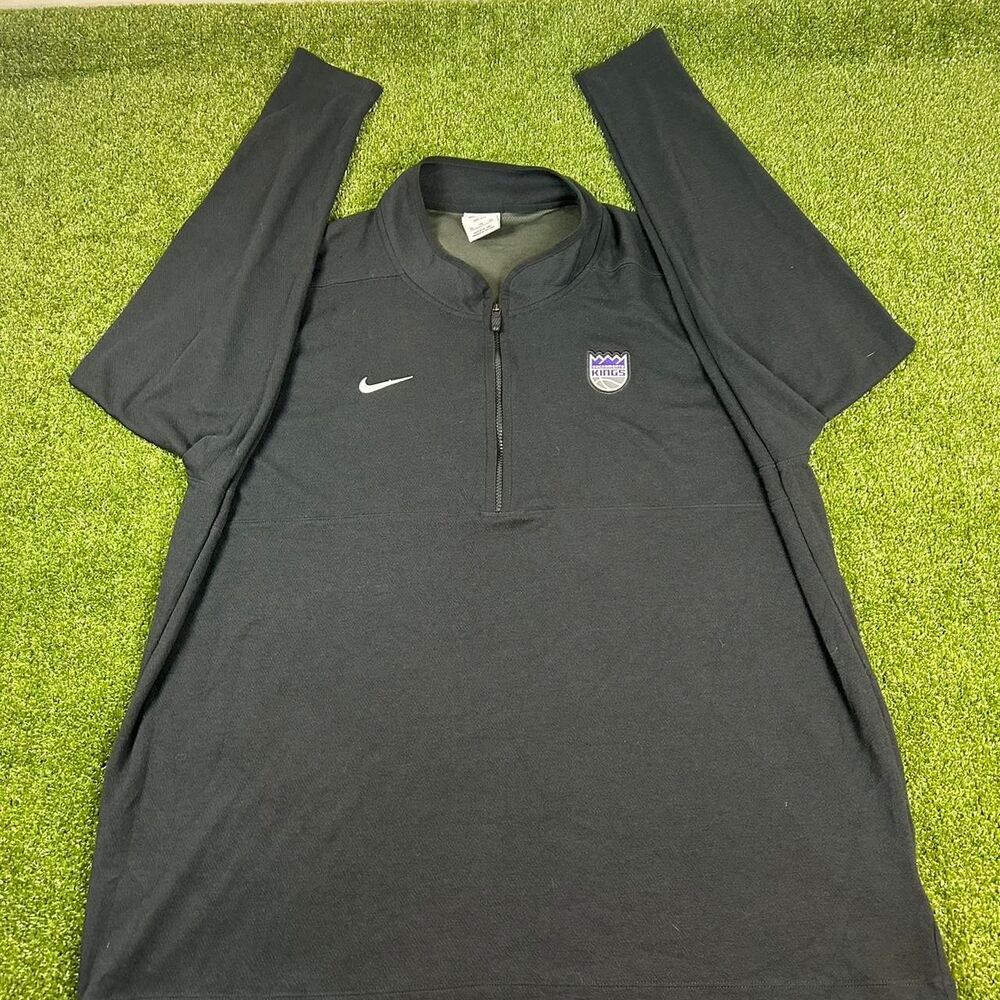 Nike Men's Black and Navy Sweatshirt